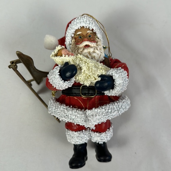 Santa Claus Possible Dreams Newborn Christmas Ornament 2000 clothique decor - Picture 10 of 16